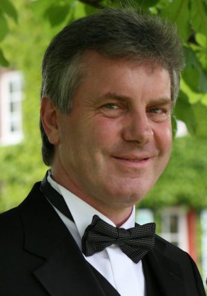 Dr. Georg Hilfrich